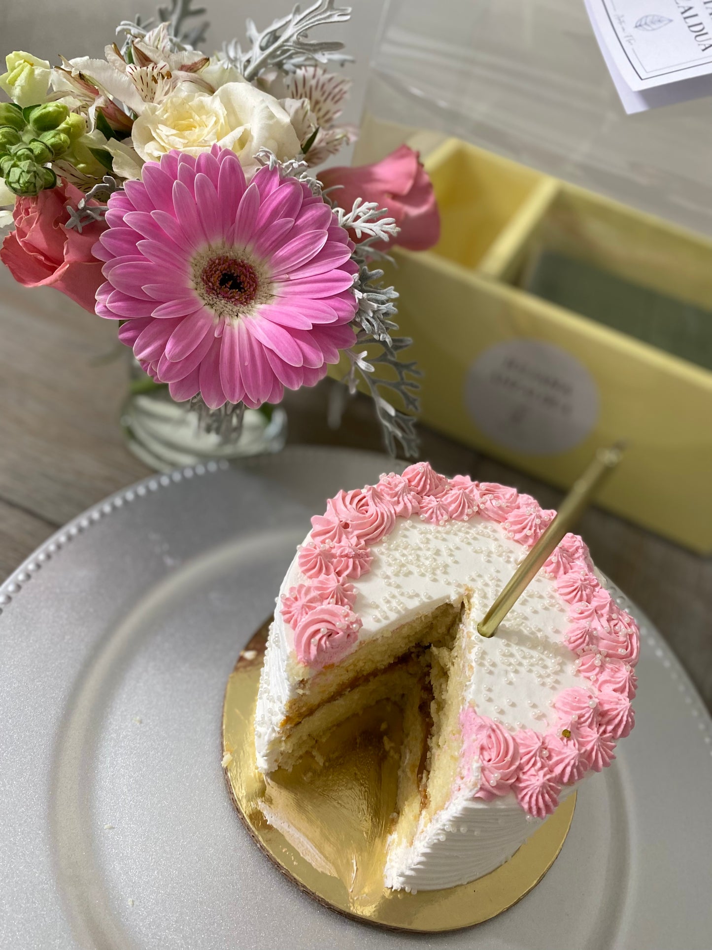 Cake Box