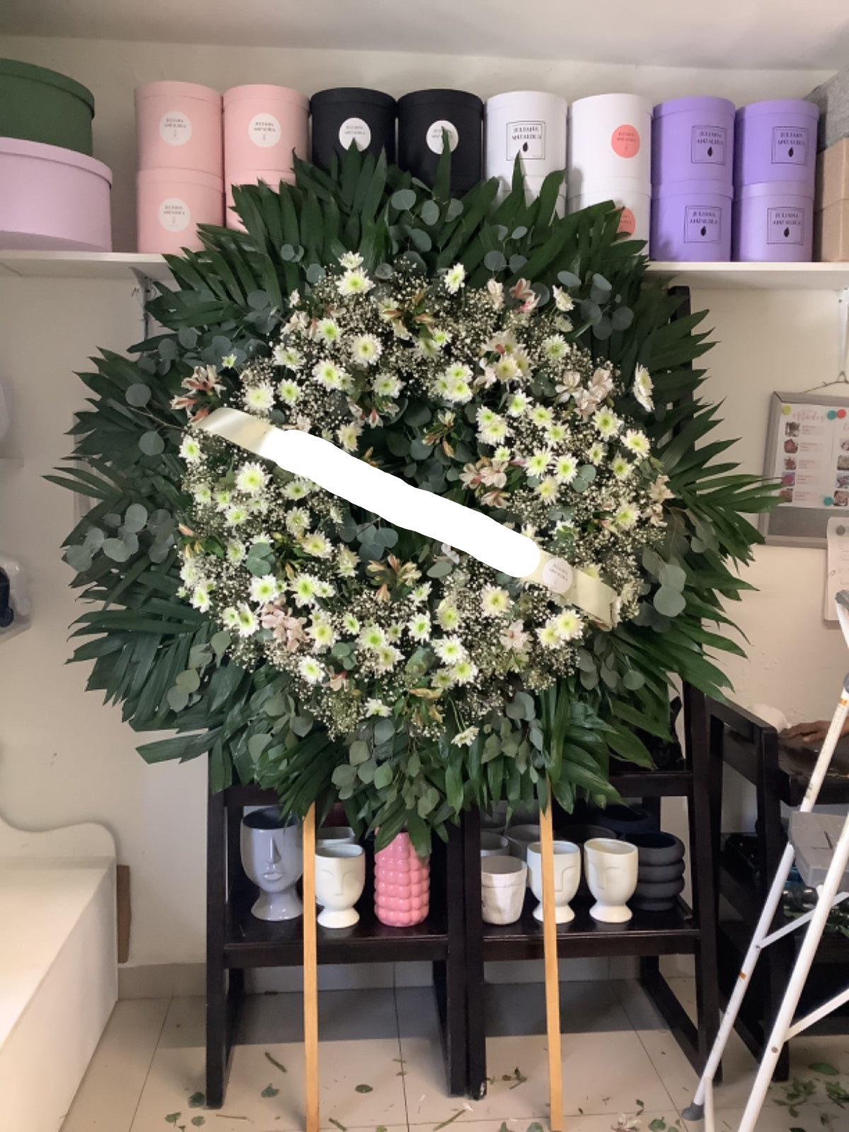 Corona fúnebre clásica